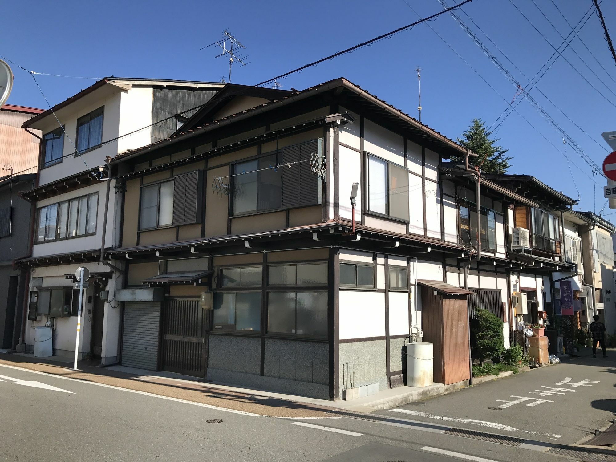 Guesthouse Daruma Takayama  Exterior foto